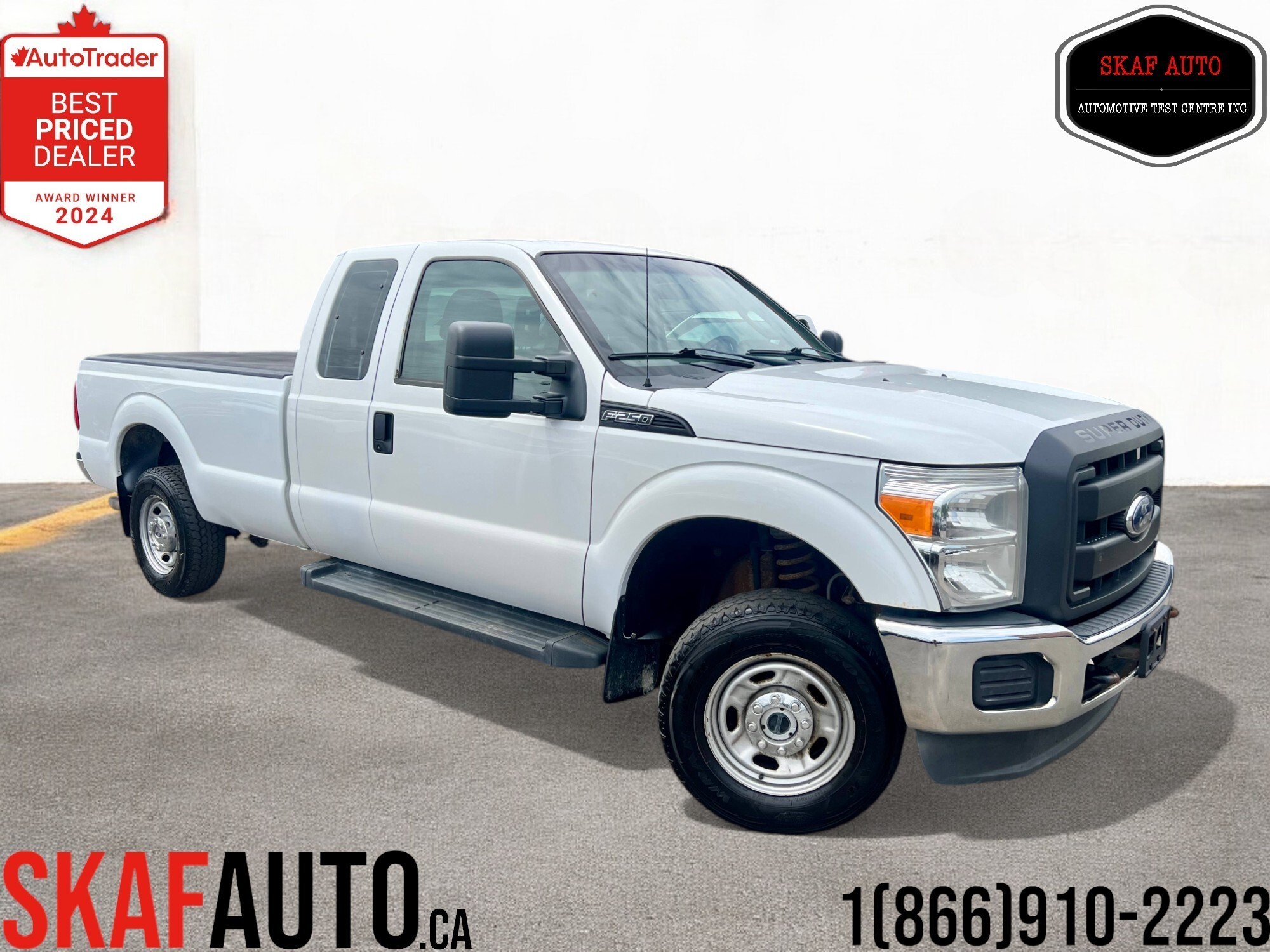 2014 Ford F-250 SUPER DUTY 8FT LONG BOX! 4X4! TONNEAU COVER! ONE OWNER! 