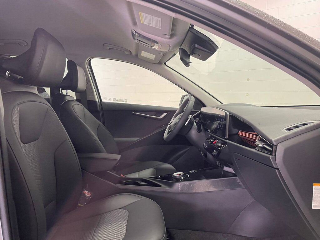 2025 Kia Niro EV Wind, Vancouver, Cash