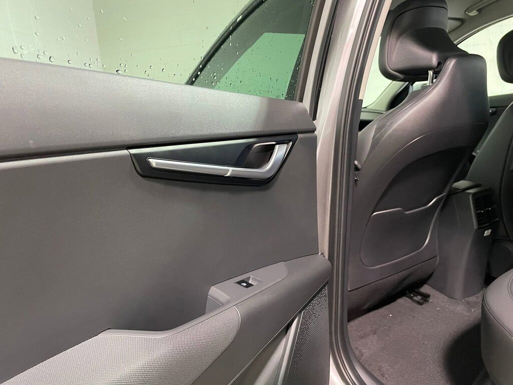 2025 Kia Niro EV Wind, Vancouver, Cash