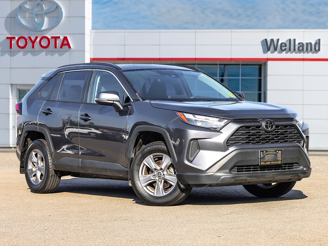 2022 Toyota RAV4 XLE APPLE CARPLAY/ANDROID AUTO. HEATED STEERING WH