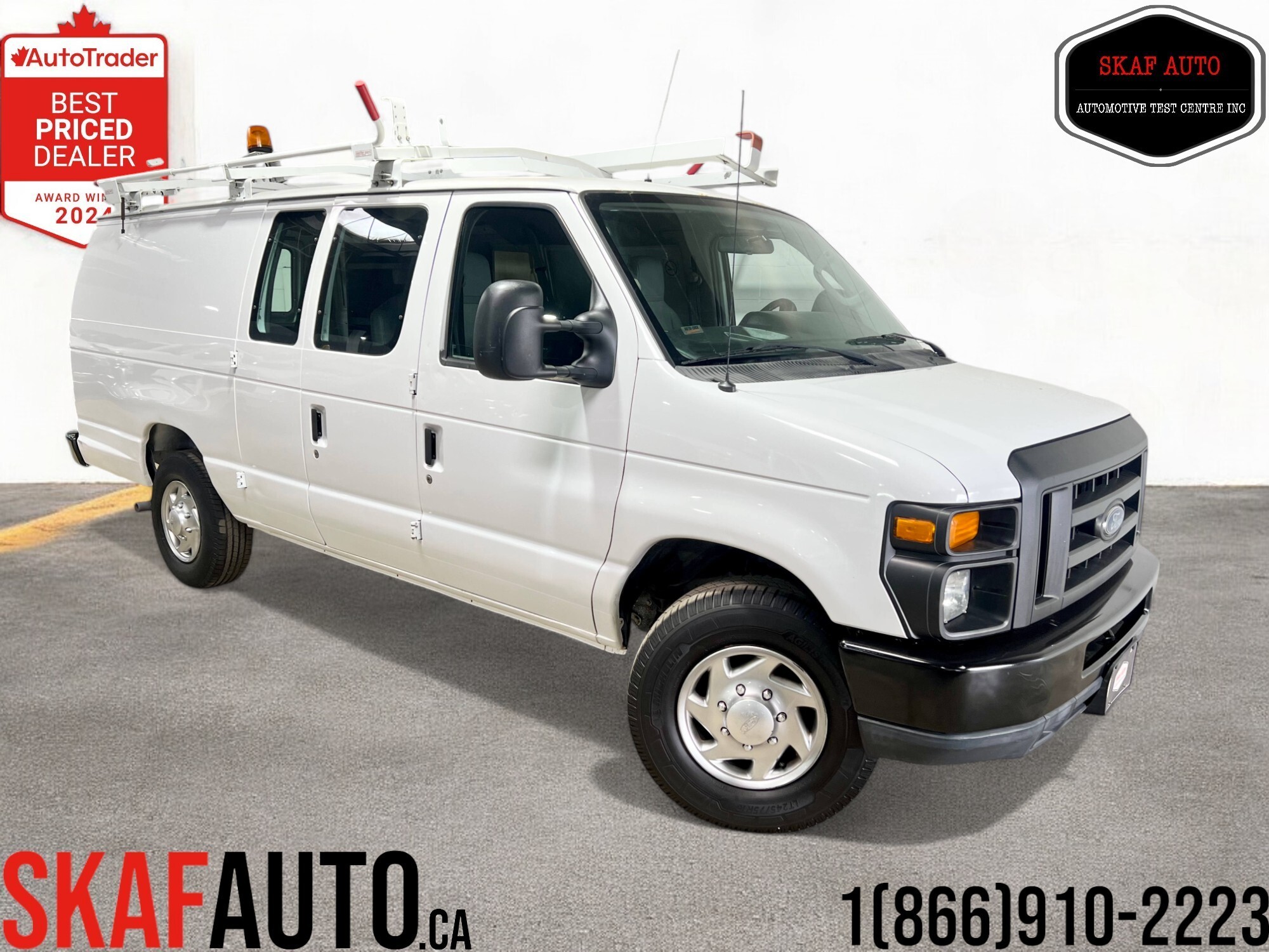 2011 Ford Econoline E-250!EXTENDED! 5 PASSENGER! LADDER RACK/SHELF! ON