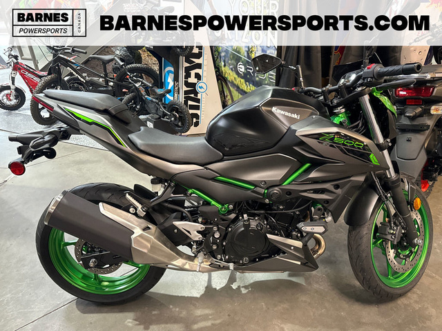 2024 Kawasaki Z500 SE 