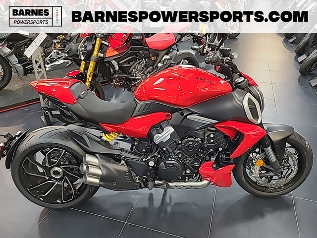 2024 Ducati Diavel V4 Red 