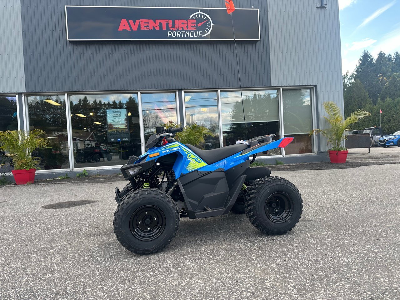 2025 Polaris Outlaw 70 EFI 