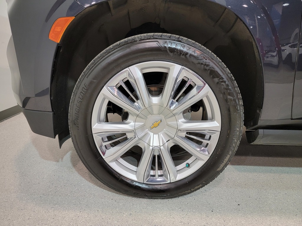 Chevrolet Suburban 2023