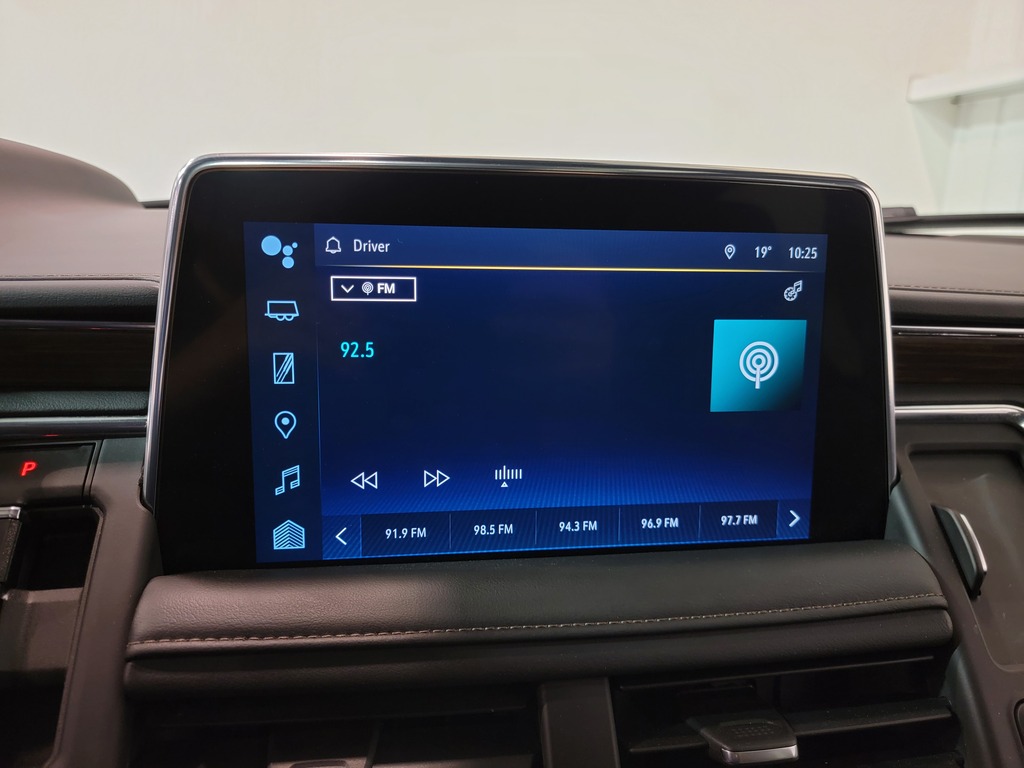 Chevrolet Suburban 2023