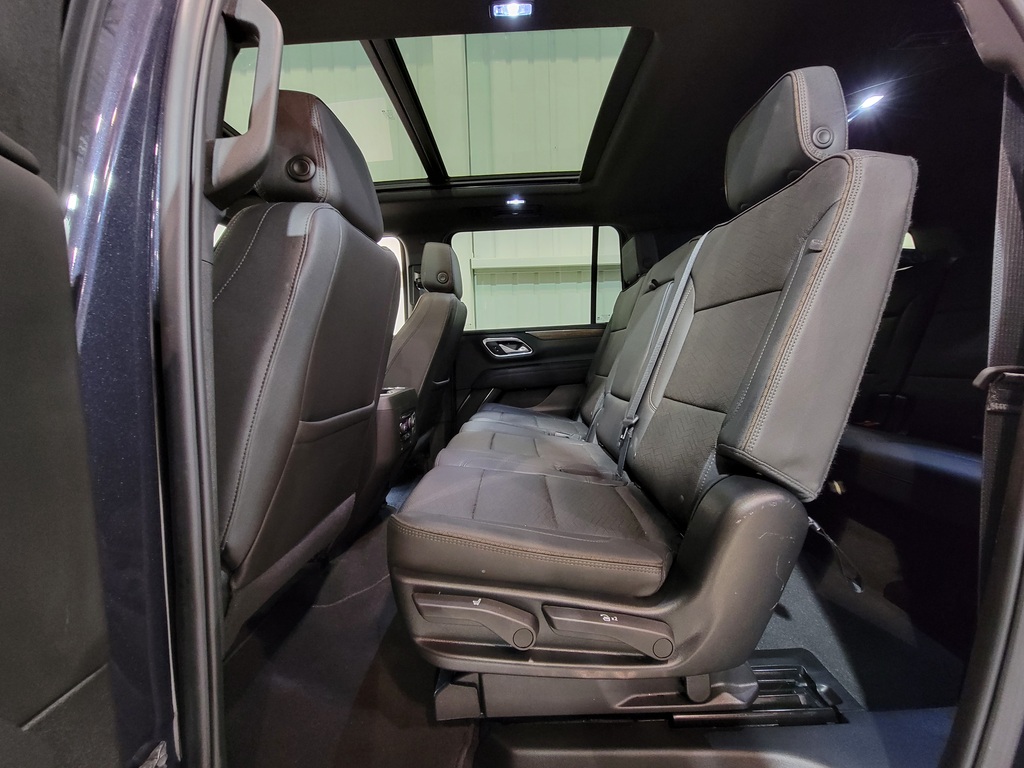 Chevrolet Suburban 2023