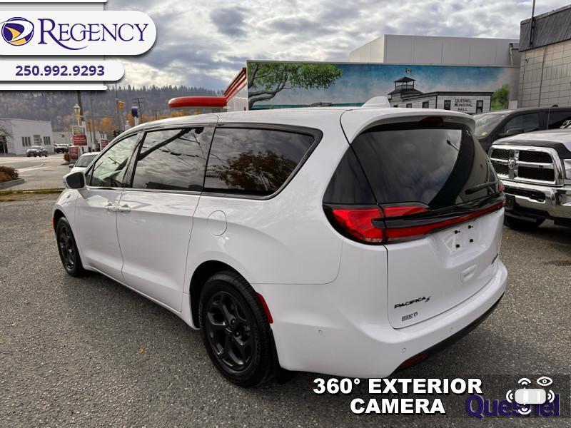 2022 Chrysler Pacifica Hybrid