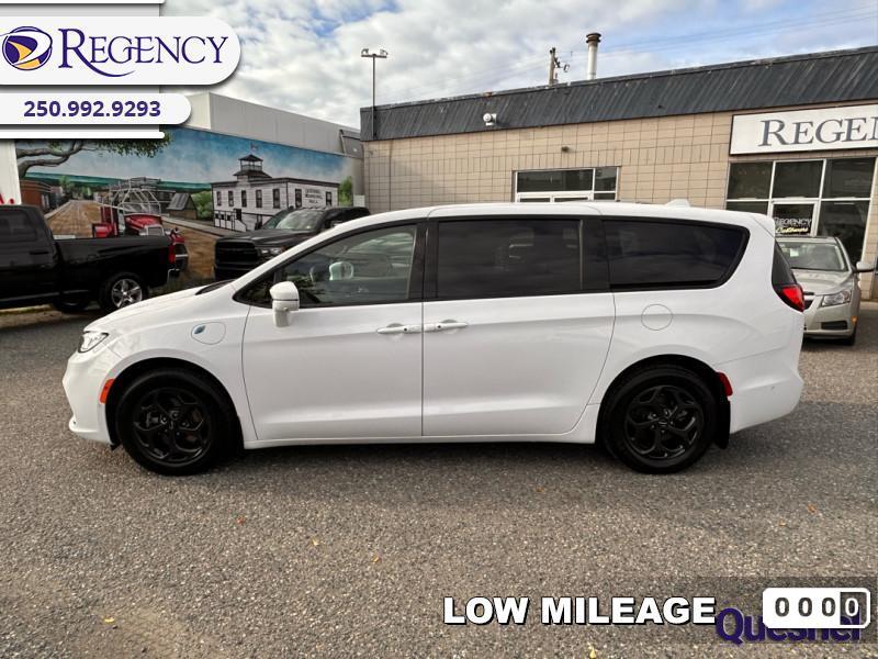 2022 Chrysler Pacifica Hybrid