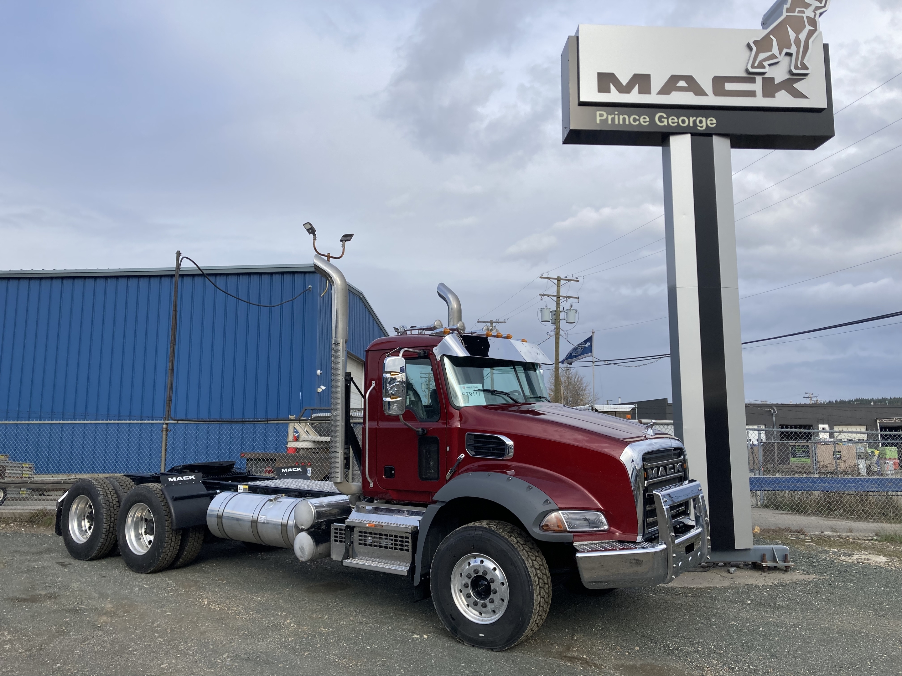 2025 Mack Granite GR64BT 