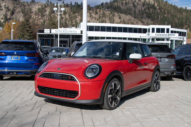 2025 MINI 3 Door Cooper S