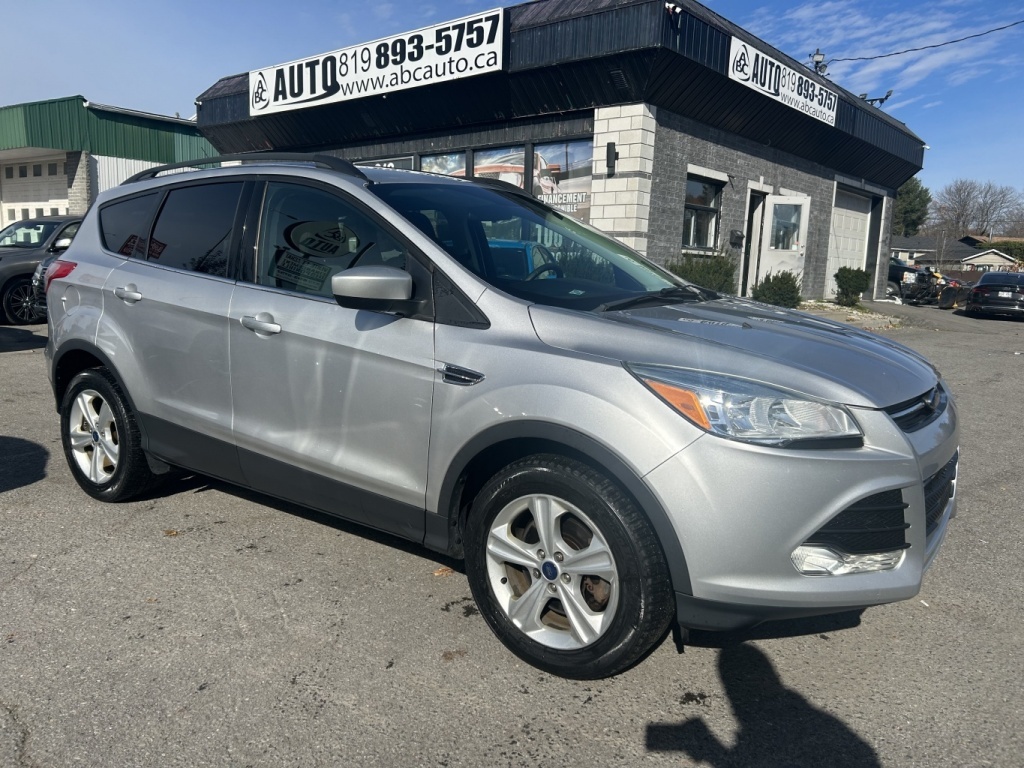 2015 Ford Escape Low Kms SE Ecoboost 4WD Backup Camera Heated Seats
