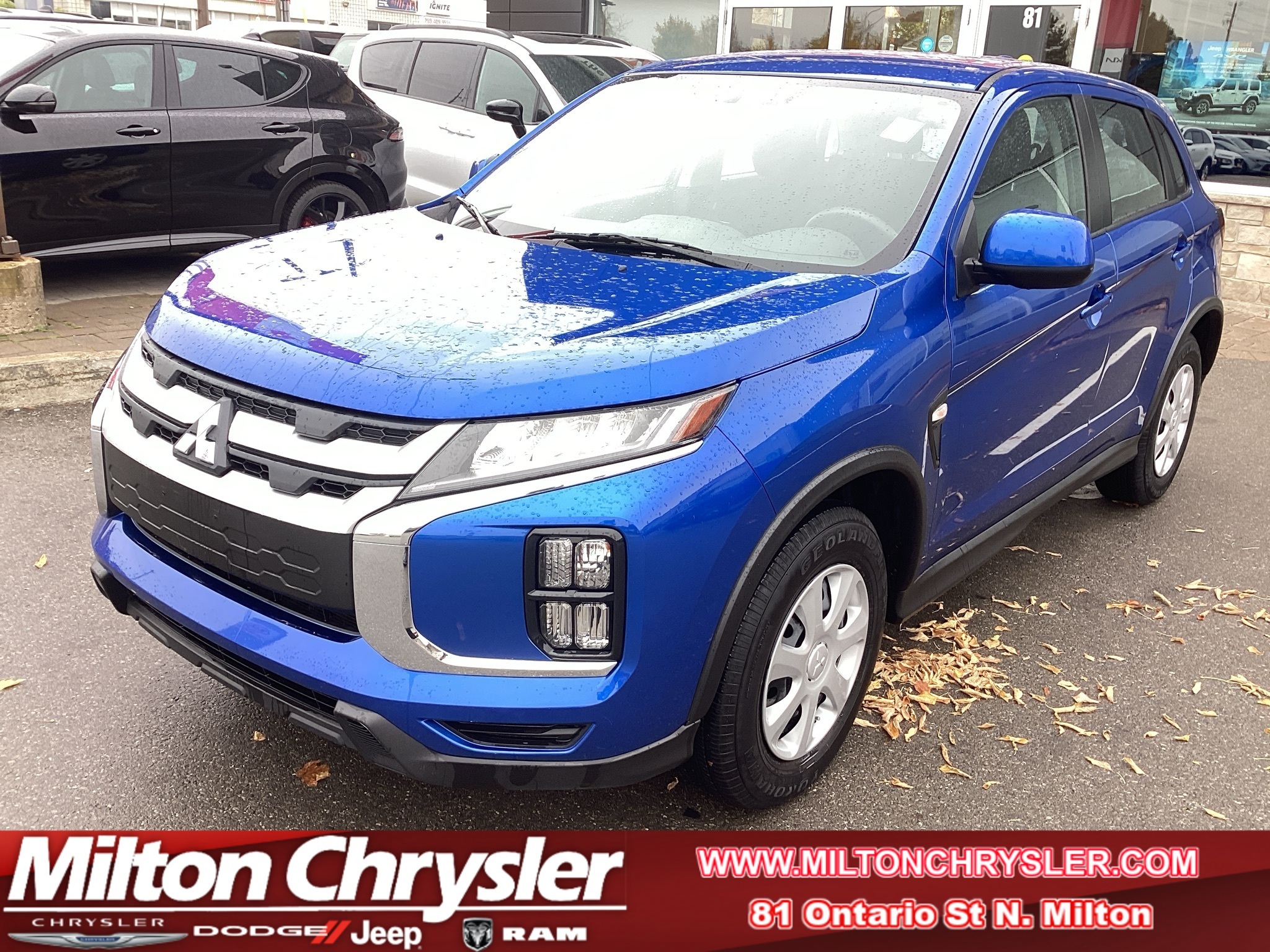 2023 Mitsubishi RVR ES