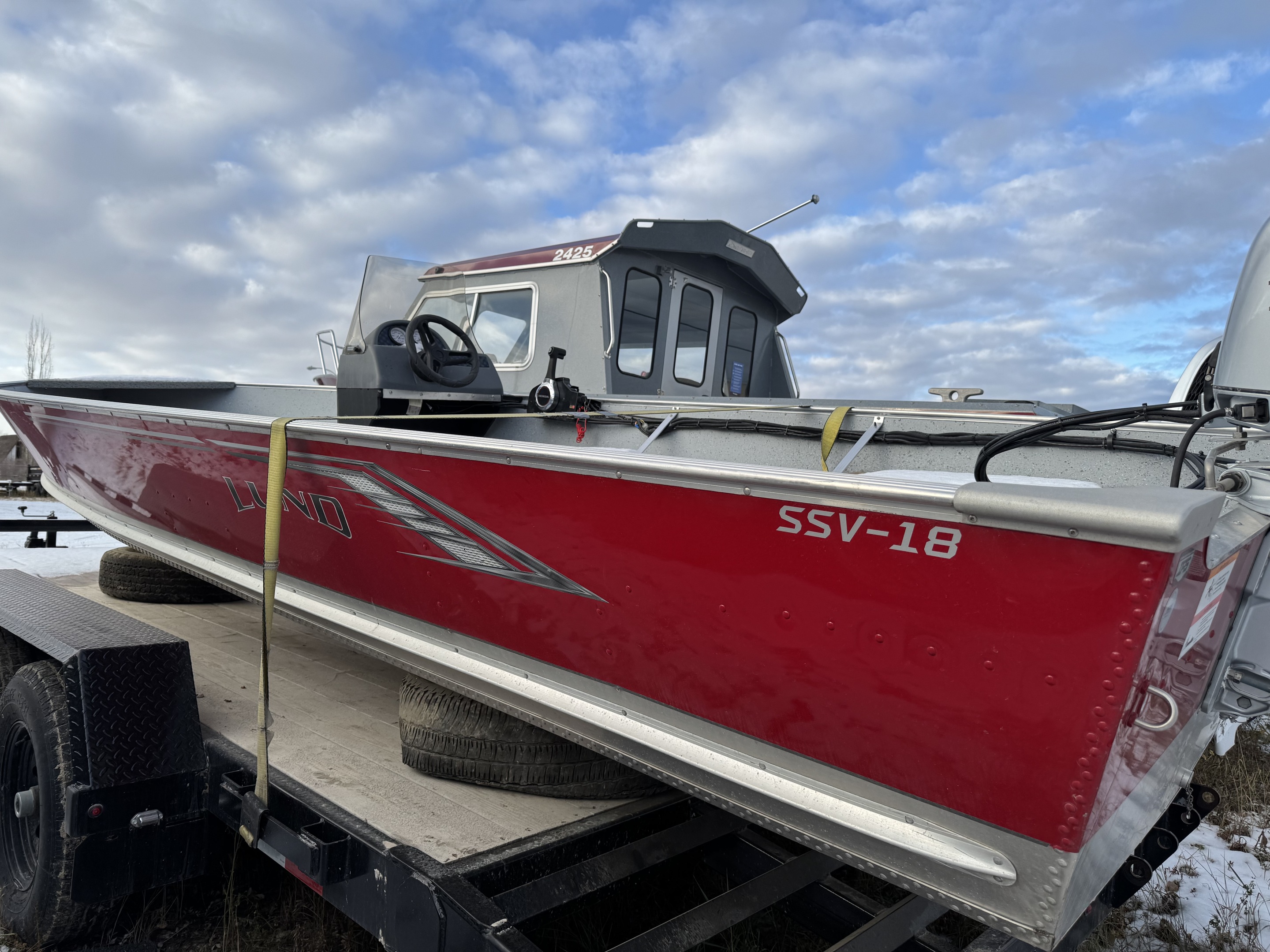 2022 Lund Boat Co SSV-18 