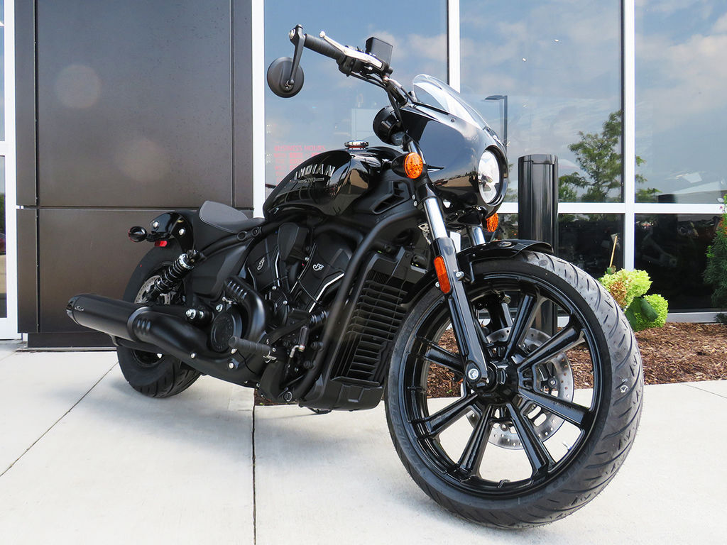 2025 Indian Motorcycles Sport Scout® Black Metallic 