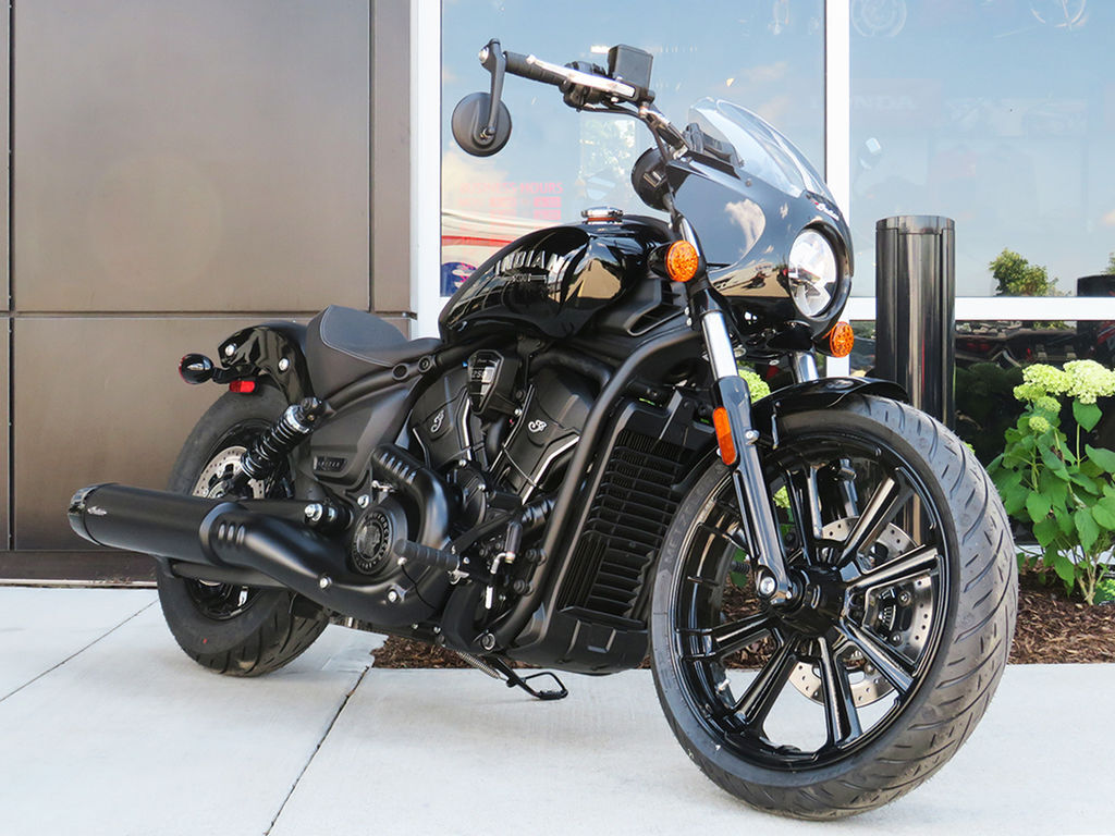 2025 Indian Motorcycles Sport Scout® Limited Black Metallic 