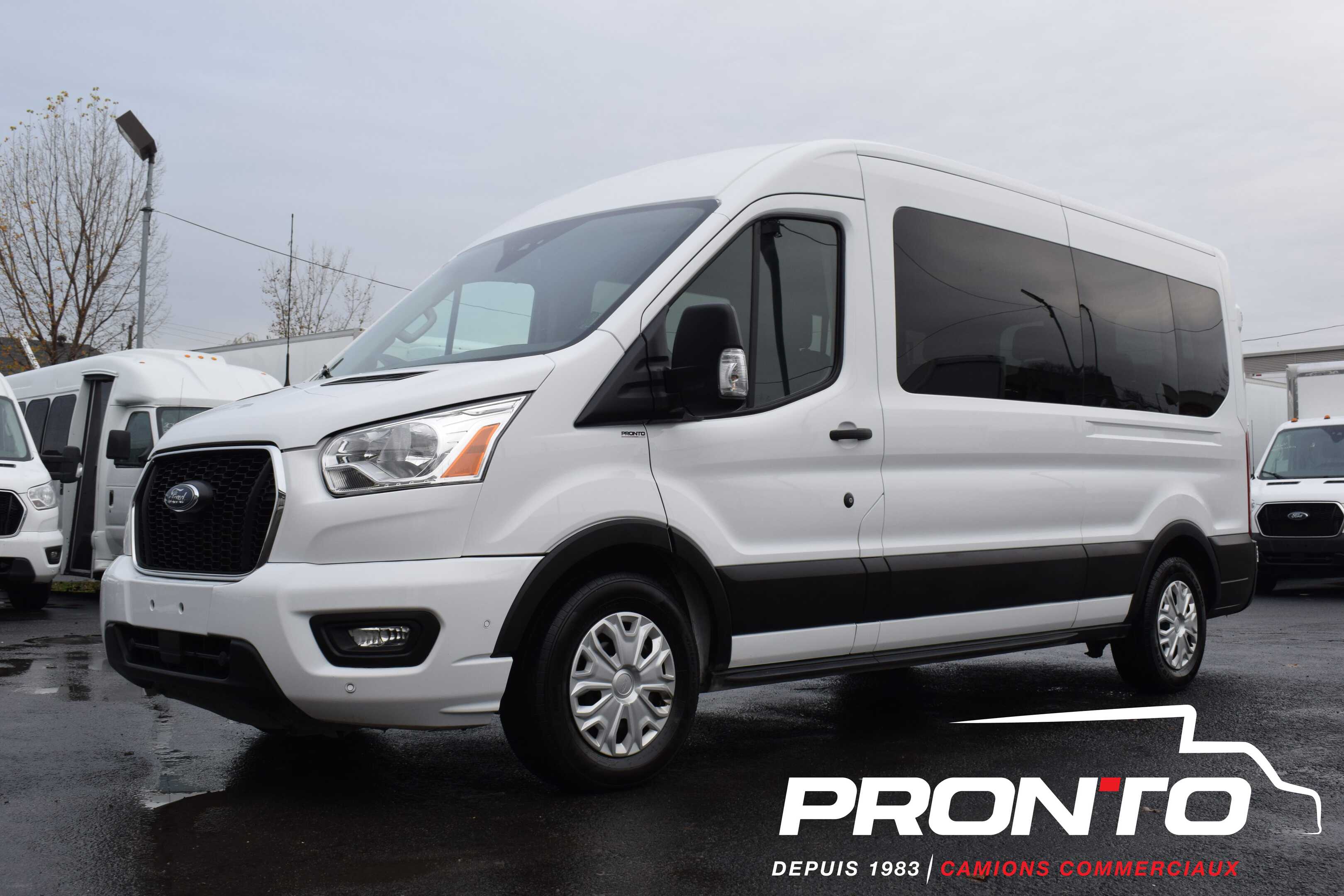 2021 Ford Transit Passenger Wagon T-350 148WB  Med Roof XLT ** 15 PASSAGERS ** 