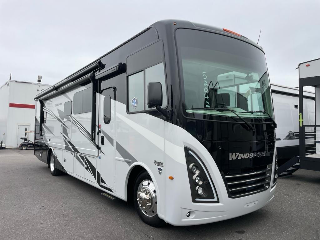 2025 Thor Motor Coach Windsport 34R ESSENCE 