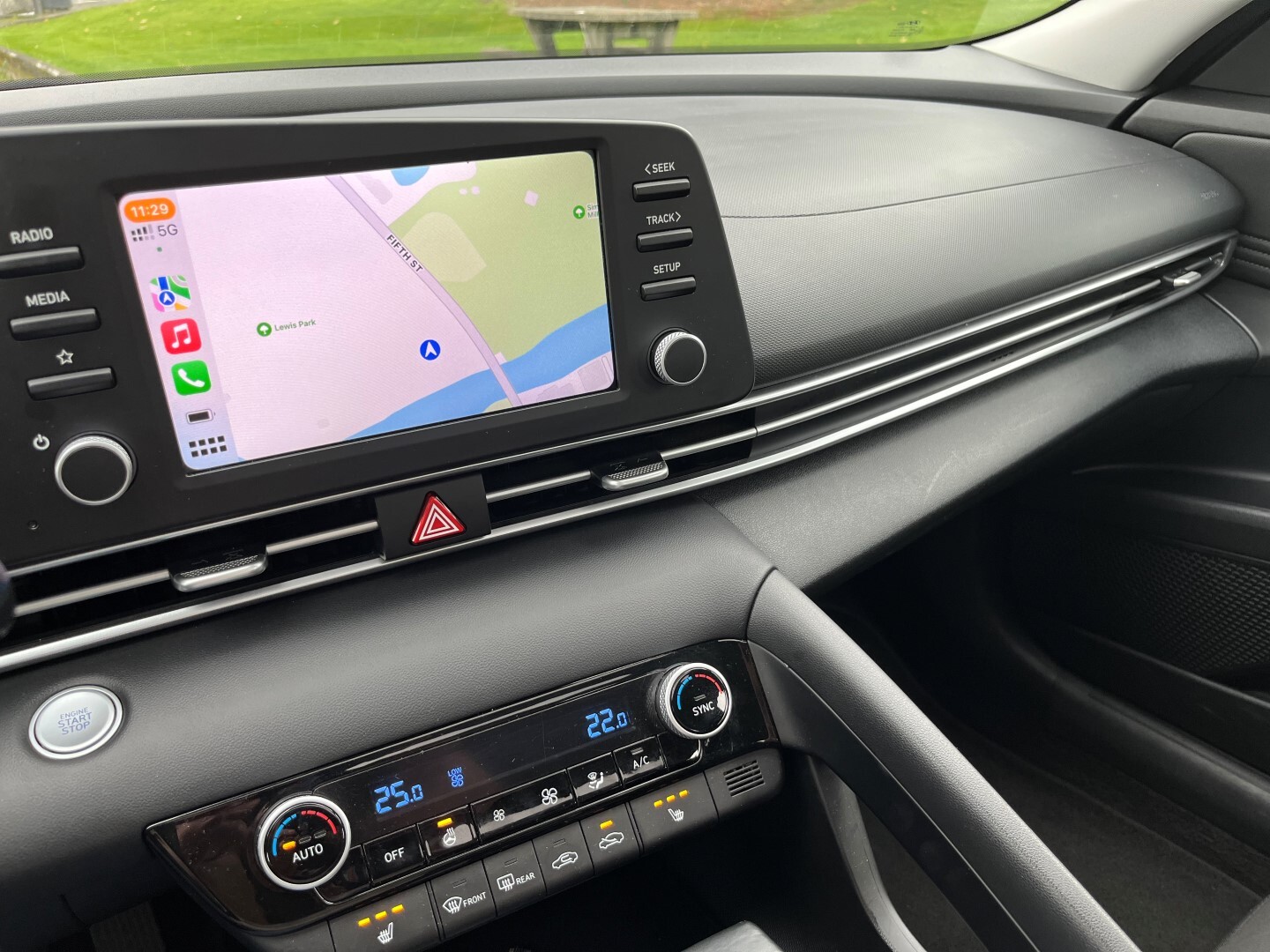 2022 Hyundai Elantra Preferred trim level