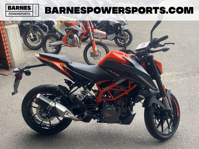 2023 KTM Duke 390