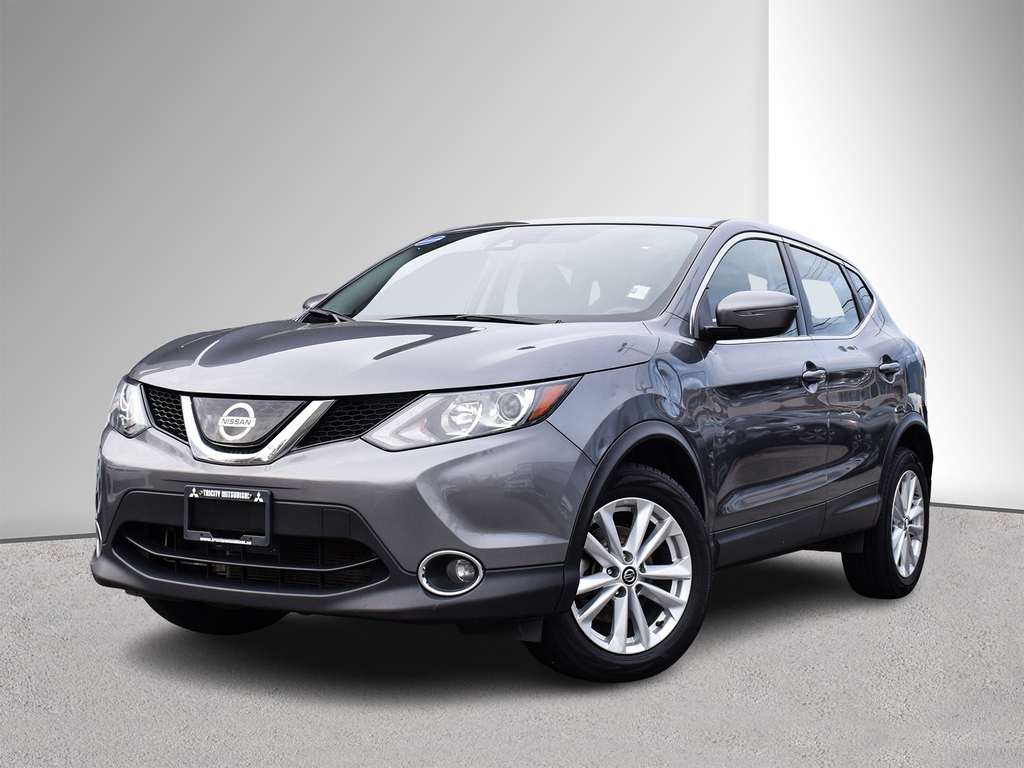 2019 Nissan Qashqai SV - Sunroof, Heated Steering Wheel, Manager Demo