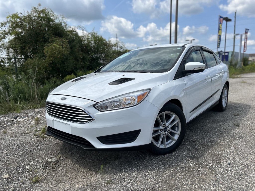 2017 Ford Focus SE 4dr Sedan Automatic | Heated Seats Bluetooth Ba