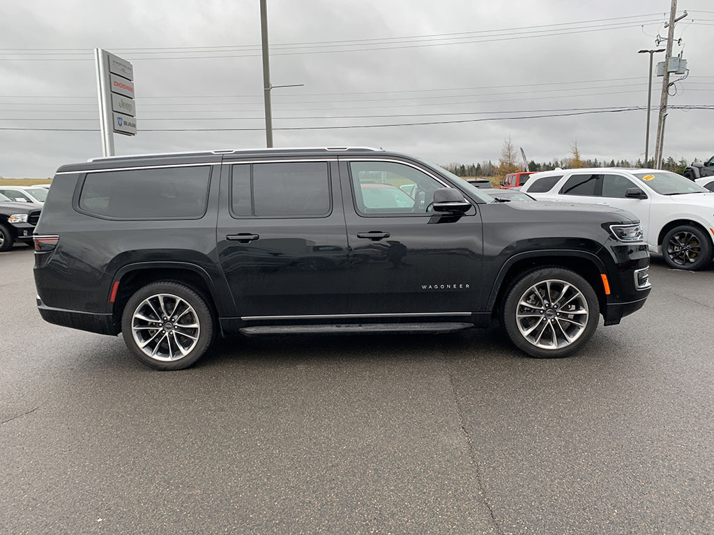2023 Jeep Wagoneer L
