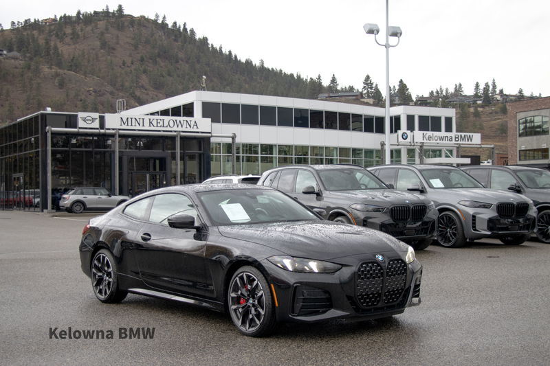 2025 BMW 4 Series 430i xDrive M Sport Pro, Premium Pkg