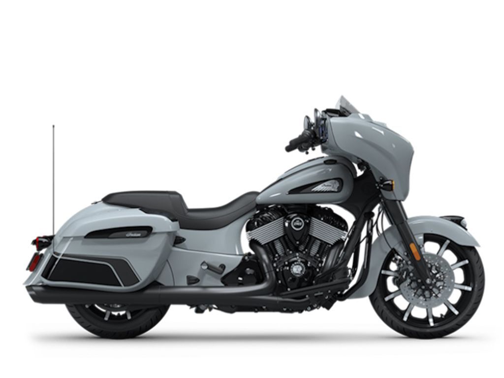 2025 Indian Motorcycles Chieftain Dark Horse w/PowerBand Audio Package ... 