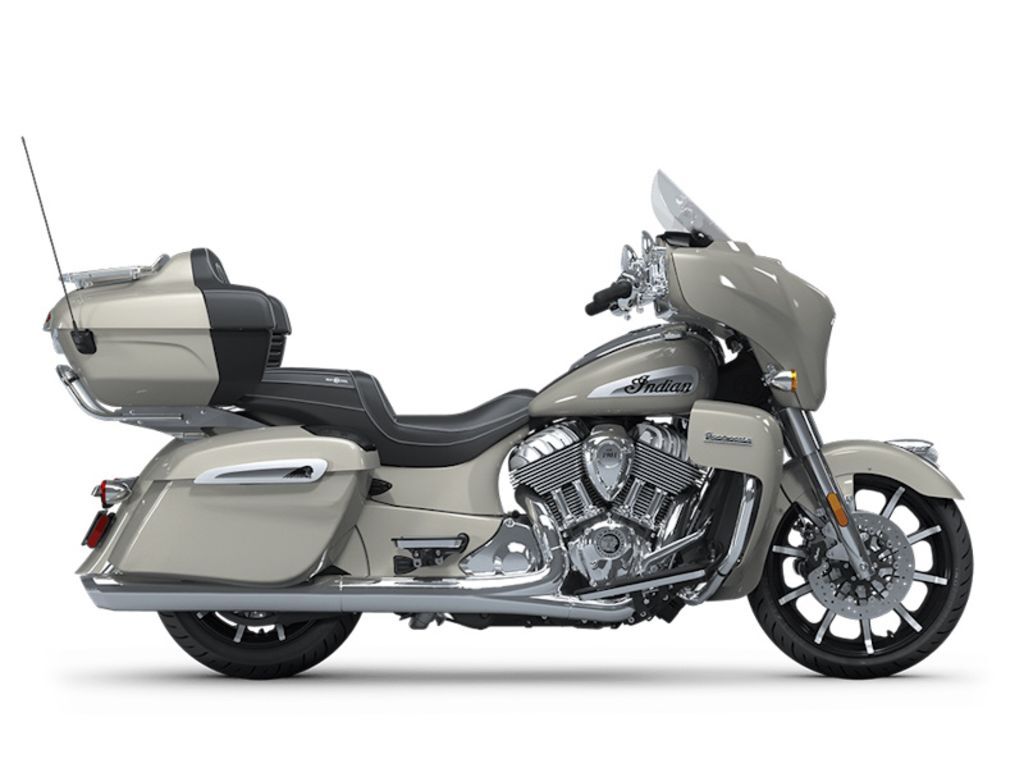 2025 Indian Motorcycles Roadmaster Limited with Powerband Audio Package... 