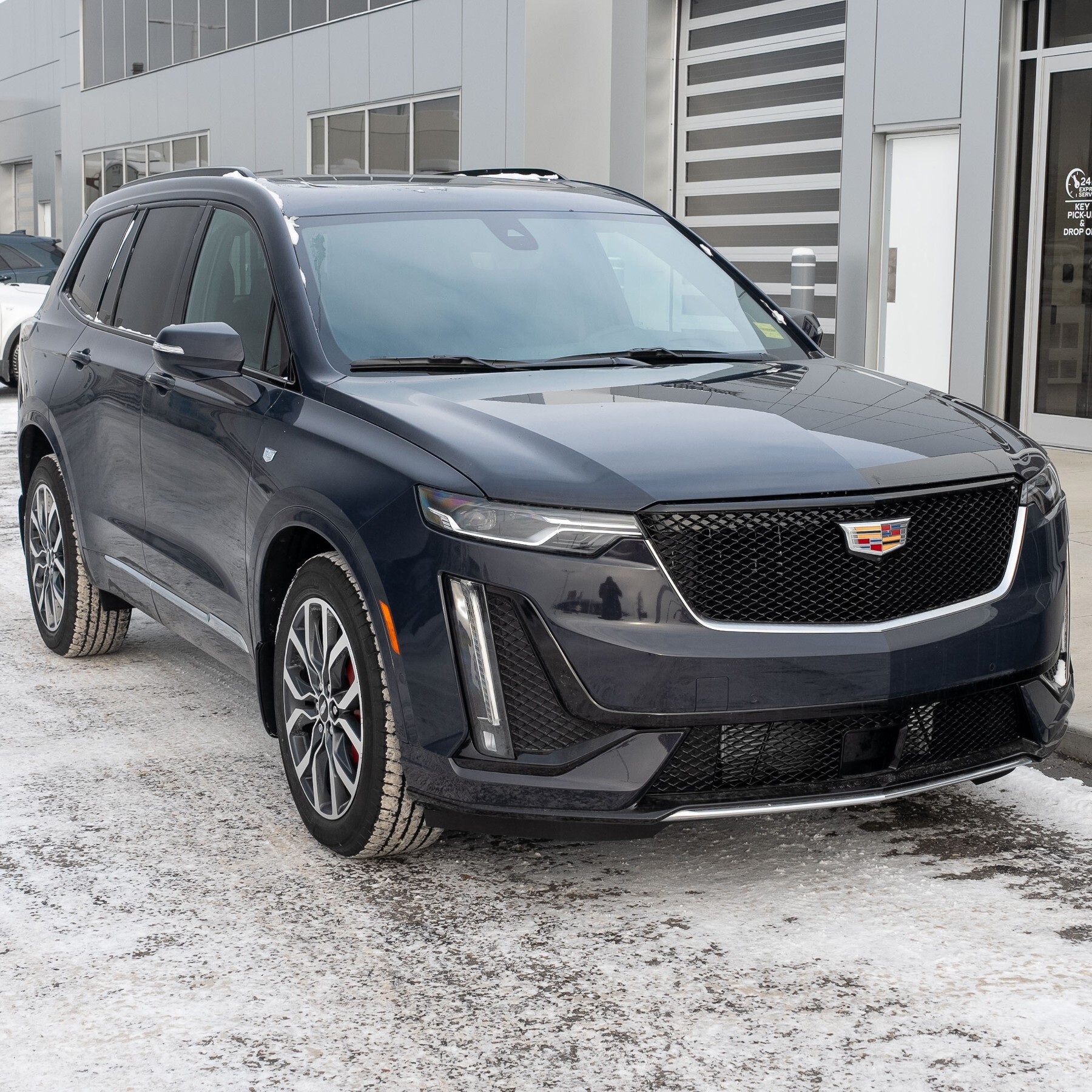2025 Cadillac XT6 Sport