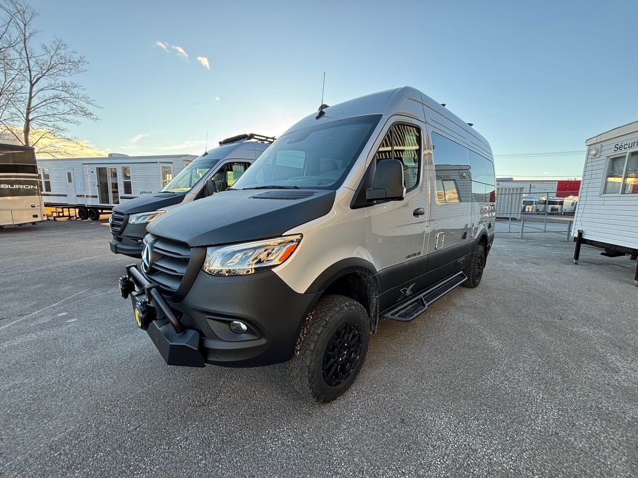 2025 Airstream Interstate 19X