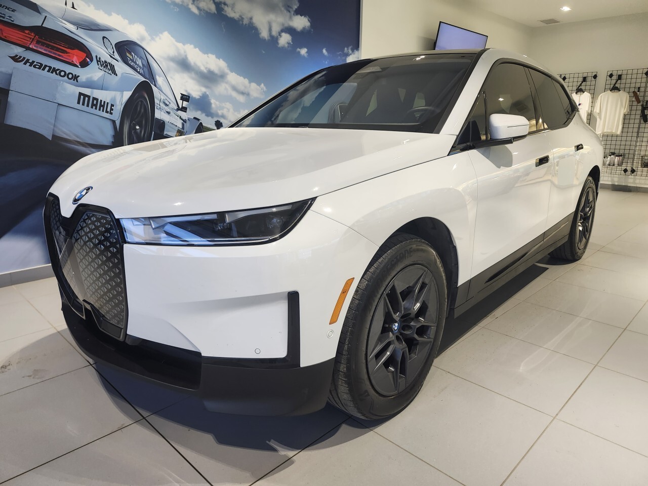 2023 BMW iX xDrive40 Groupe de Luxe Essentiel