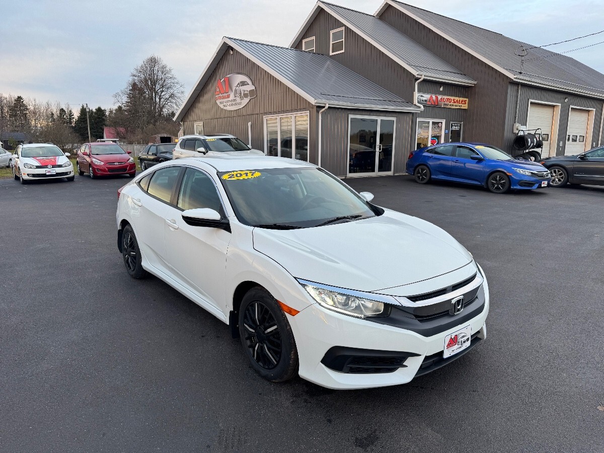 2017 Honda Civic SEDAN LX $92 Weekly Tax in