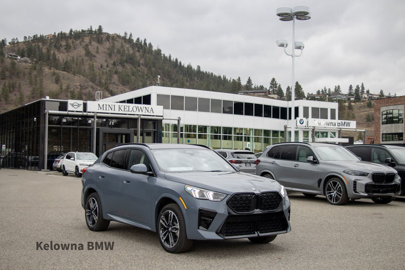 2025 BMW X2 xDrive28i M Sport Pkg, Premium Essential Pkg