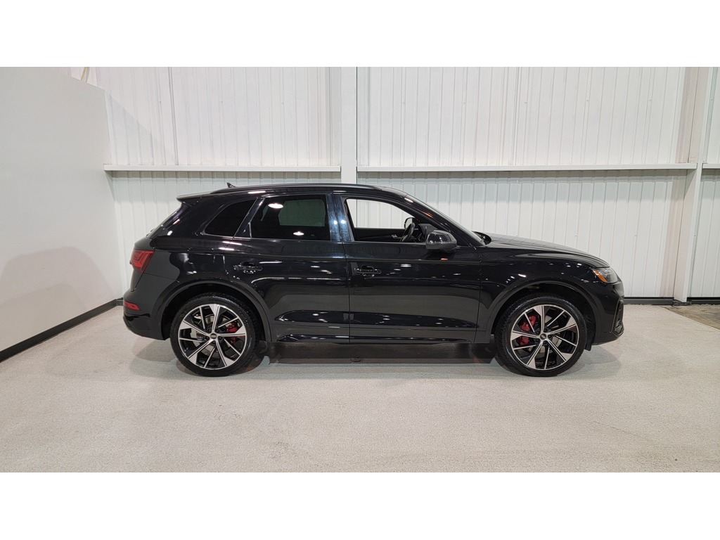 Audi SQ5 2022