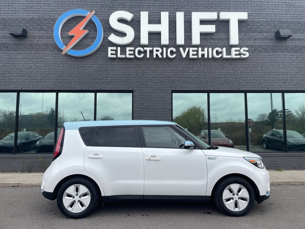 2016 Kia Soul EV | 100% ELECTRIC! 