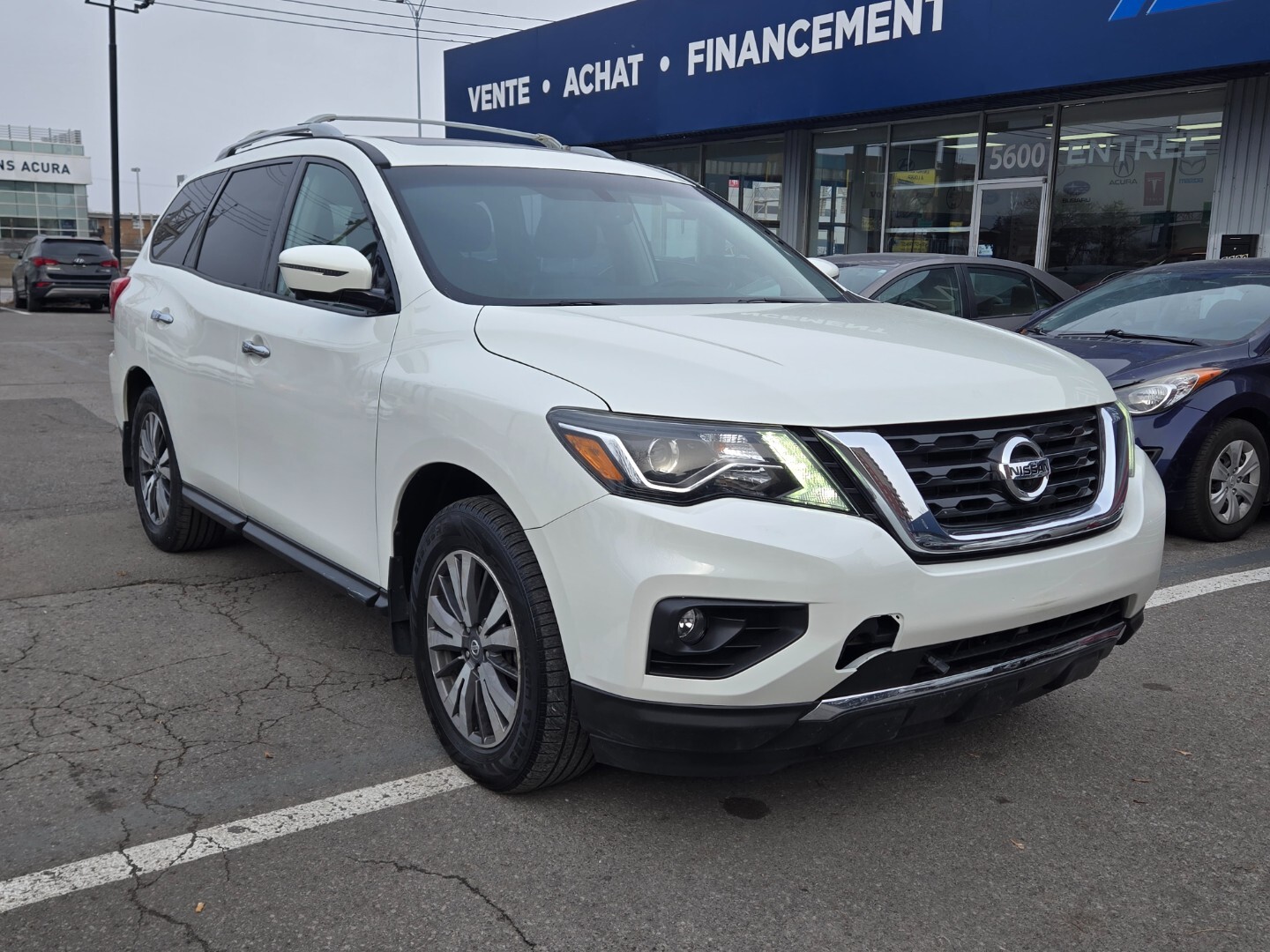 2017 Nissan Pathfinder SL 4WD * CUIR * TOIT PANO * GPS * CAMERA * MAGS * 