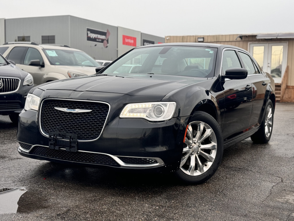 2015 Chrysler 300 TOURING AWD | Navigation Sunroof Backup Camera Blu