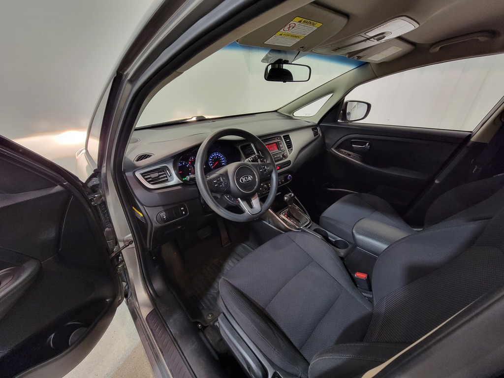 Kia Rondo 2015