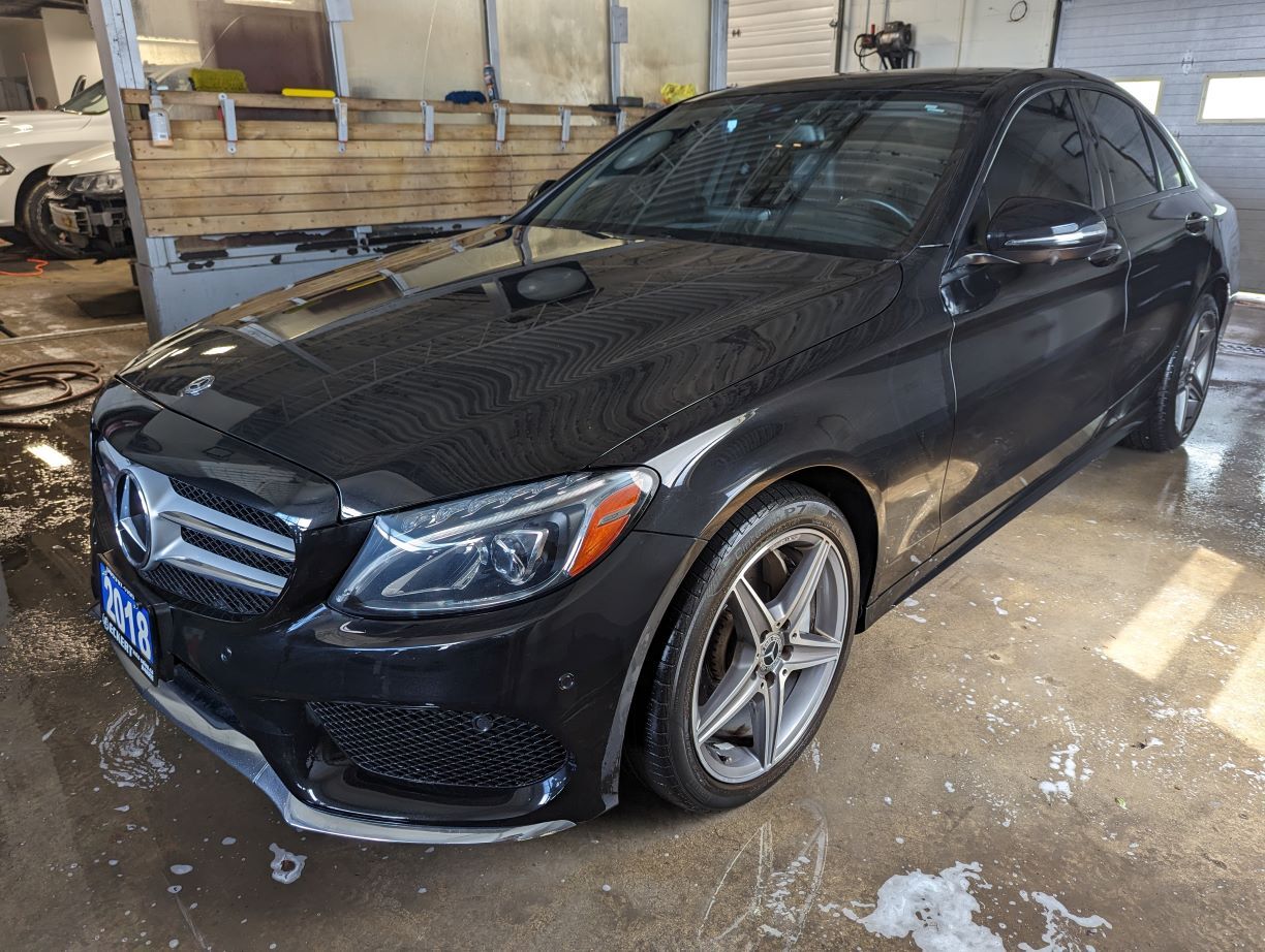 2018 Mercedes-Benz C-Class C 300 4MATIC Sedan LEATHER/HEATED STEERING WHEEL!!