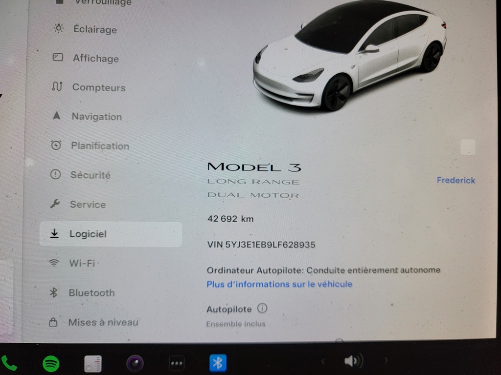 Tesla Model 3 2020