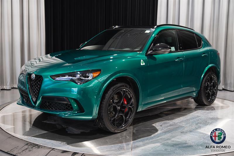 2024 Alfa Romeo Stelvio Quadrifoglio