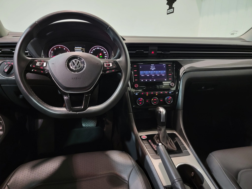 Volkswagen Passat 2021