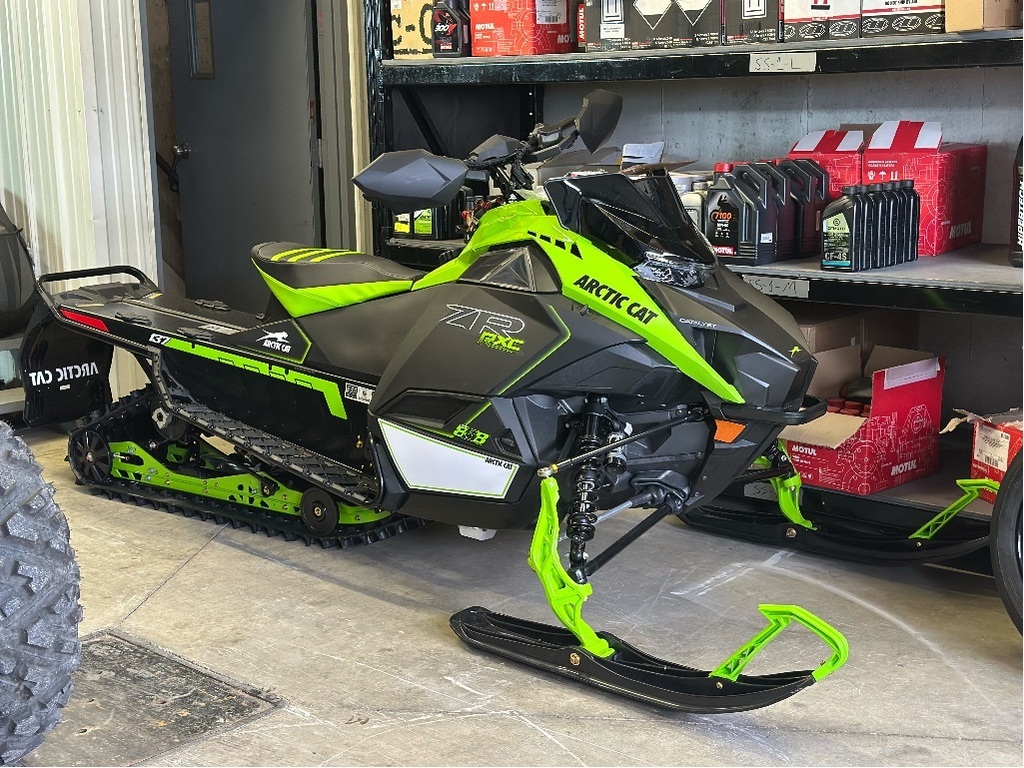2025 Arctic Cat ZR R-XC 858 CATALYST