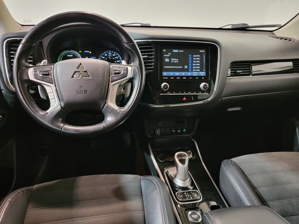 Mitsubishi Outlander PHEV 2020