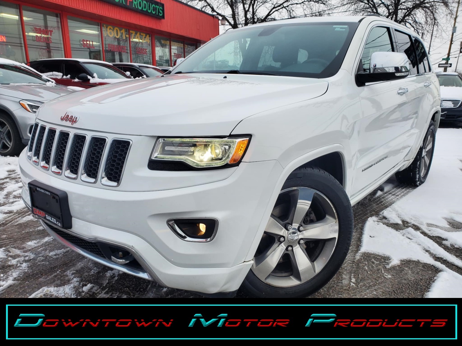 2015 Jeep Grand Cherokee Overland 4WD *PanoRoof / Nav / LTH / RCAM *