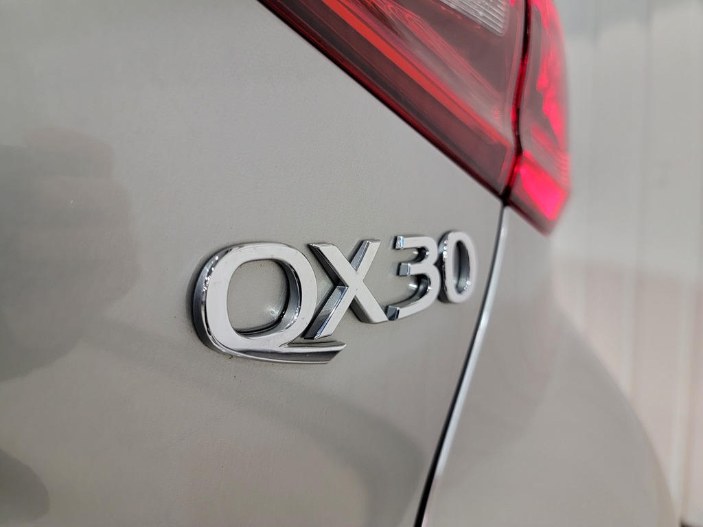 Infiniti QX30 2018