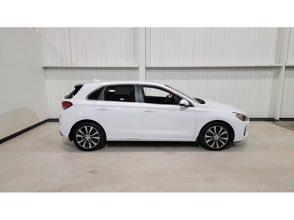 Hyundai Elantra GT 2018