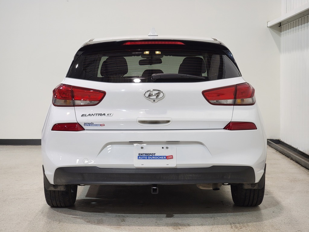 Hyundai Elantra GT 2018